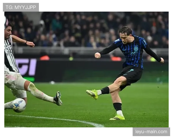 文化特写:米兰时装周与足球联动,多名意甲球星亮相秀场